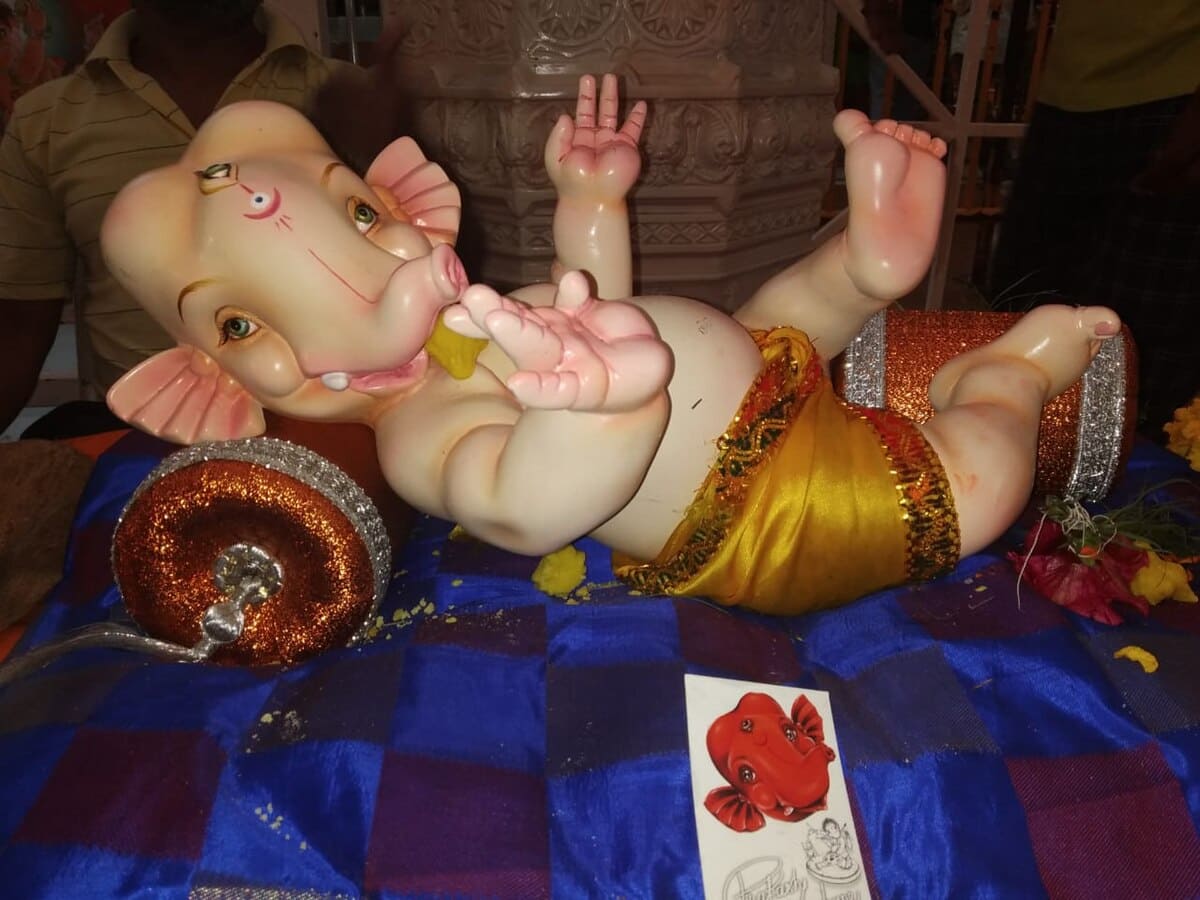 images/Siddhivinayak Temple5.jpg